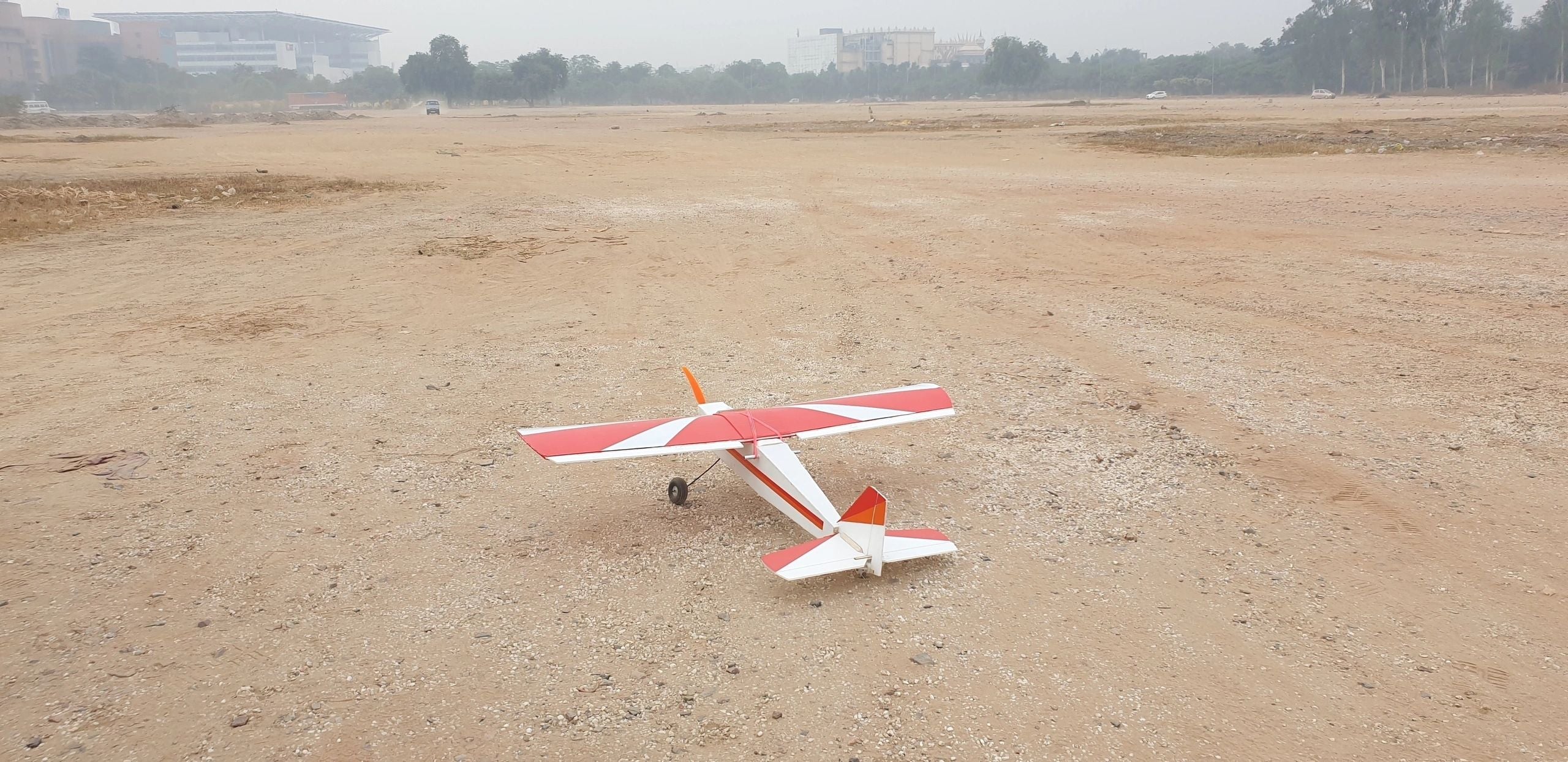 Beginner CoRo Plast Glider 4 Channel RTF 2