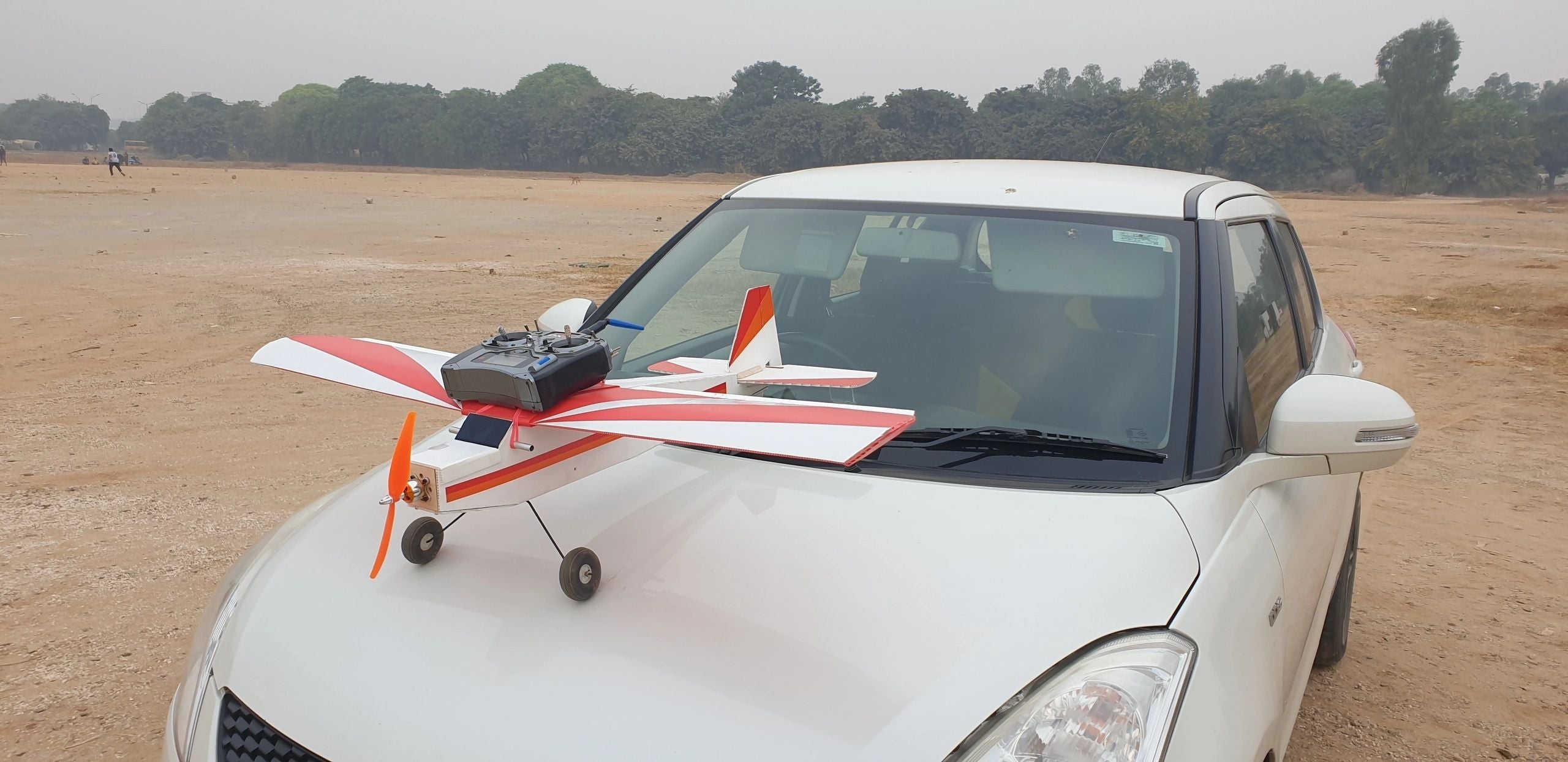 Beginner CoRo Plast Glider 4 Channel RTF 2