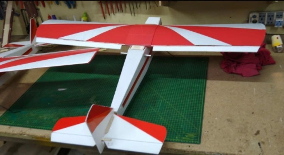 Beginner CoRo Plast Glider 4 Channel RTF 2