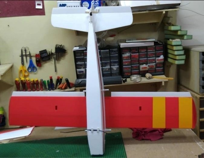 Beginner CoRo Plast Glider 4 Channel RTF 2