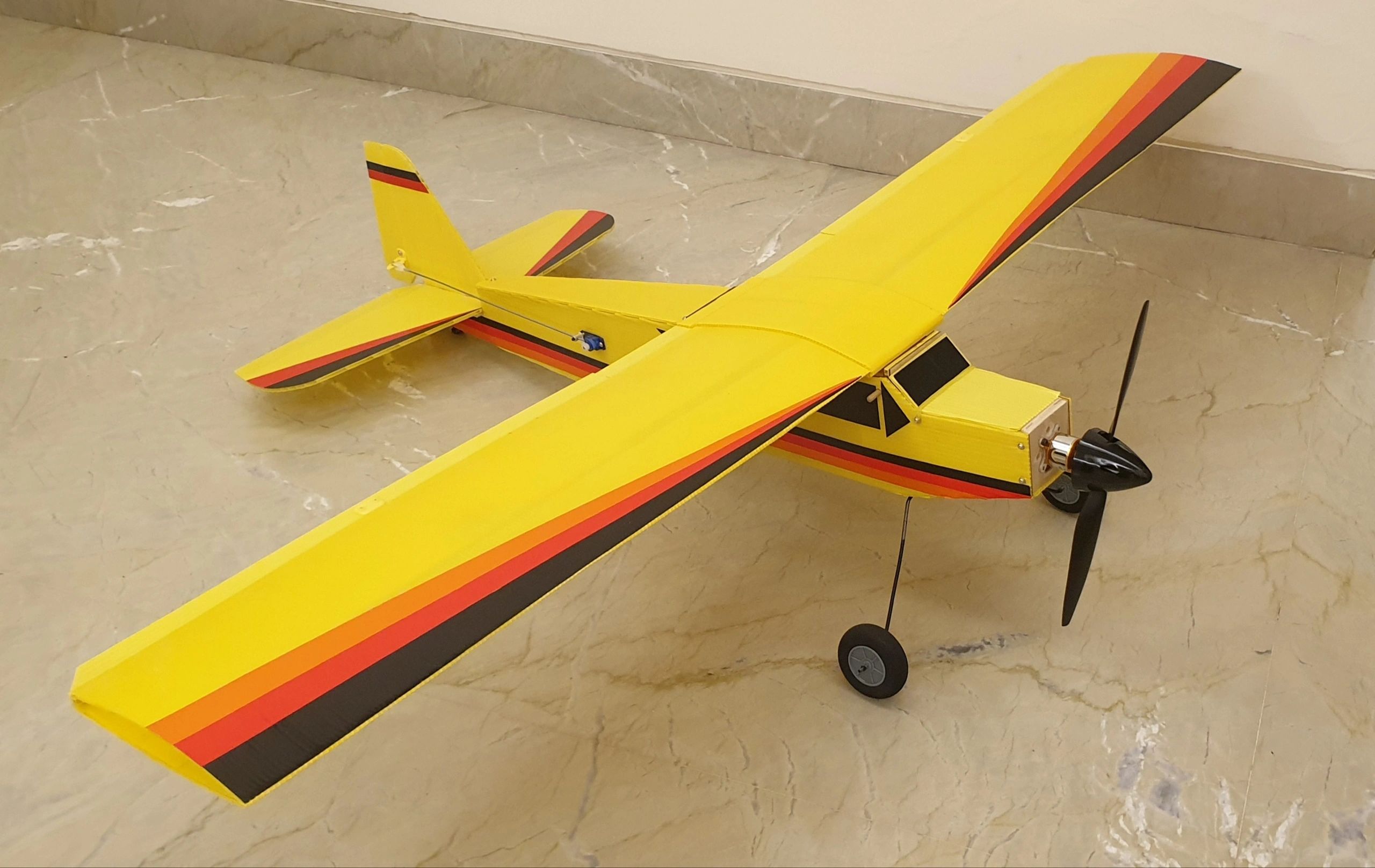 Cub Yellow Glider 4 Channel RTF Combo