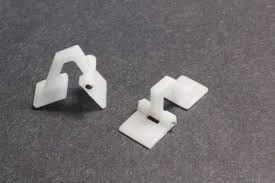 Hatch Hinge 27x11 White