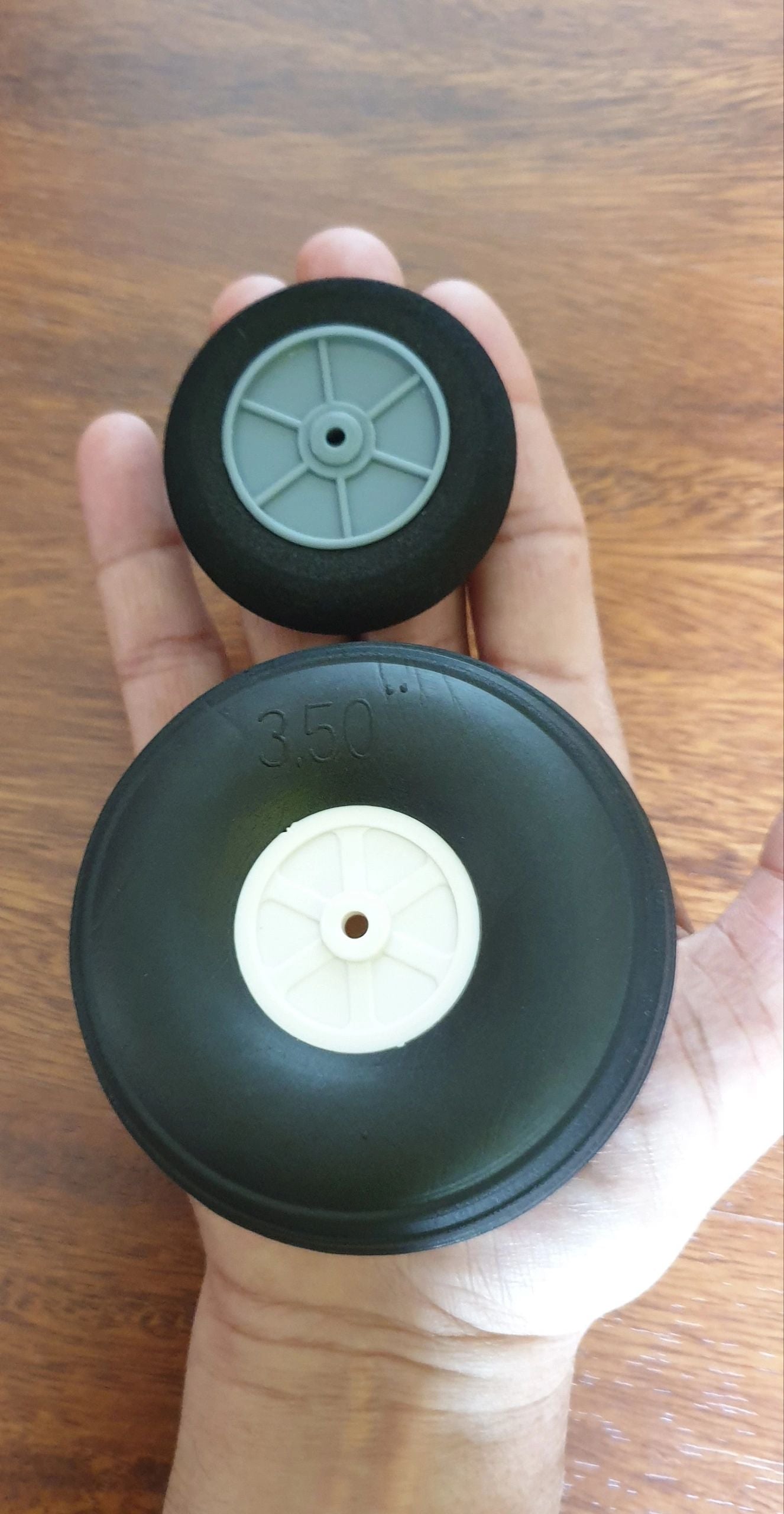 Huge Sponge Wheel 3.5" 89mm