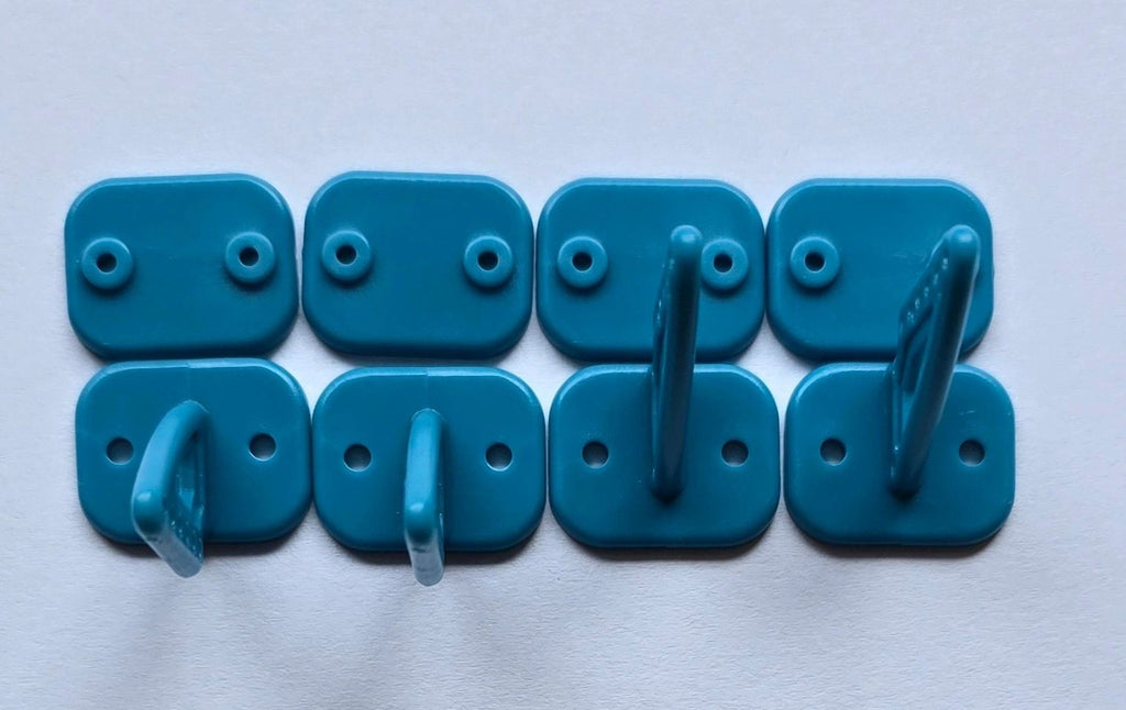 Pom Horns Blue 20x27mm (04pcs/set) with screws