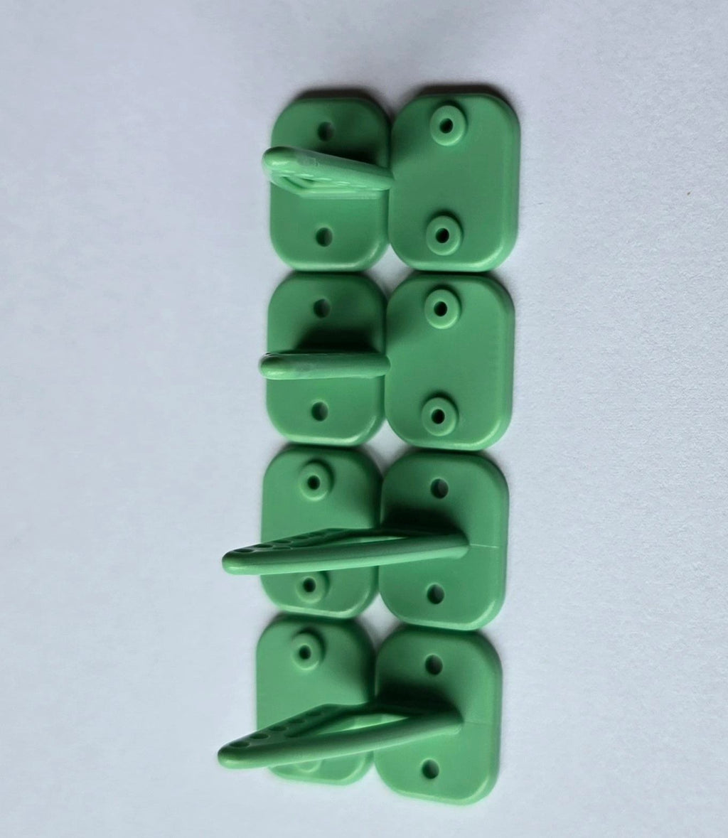 Pom Horns Green 20x27mm (04pcs/set) with screws