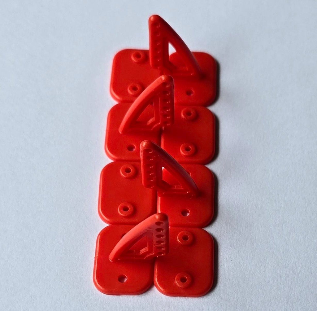 Pom Horns Red 20x27mm (04pcs/set) with screws
