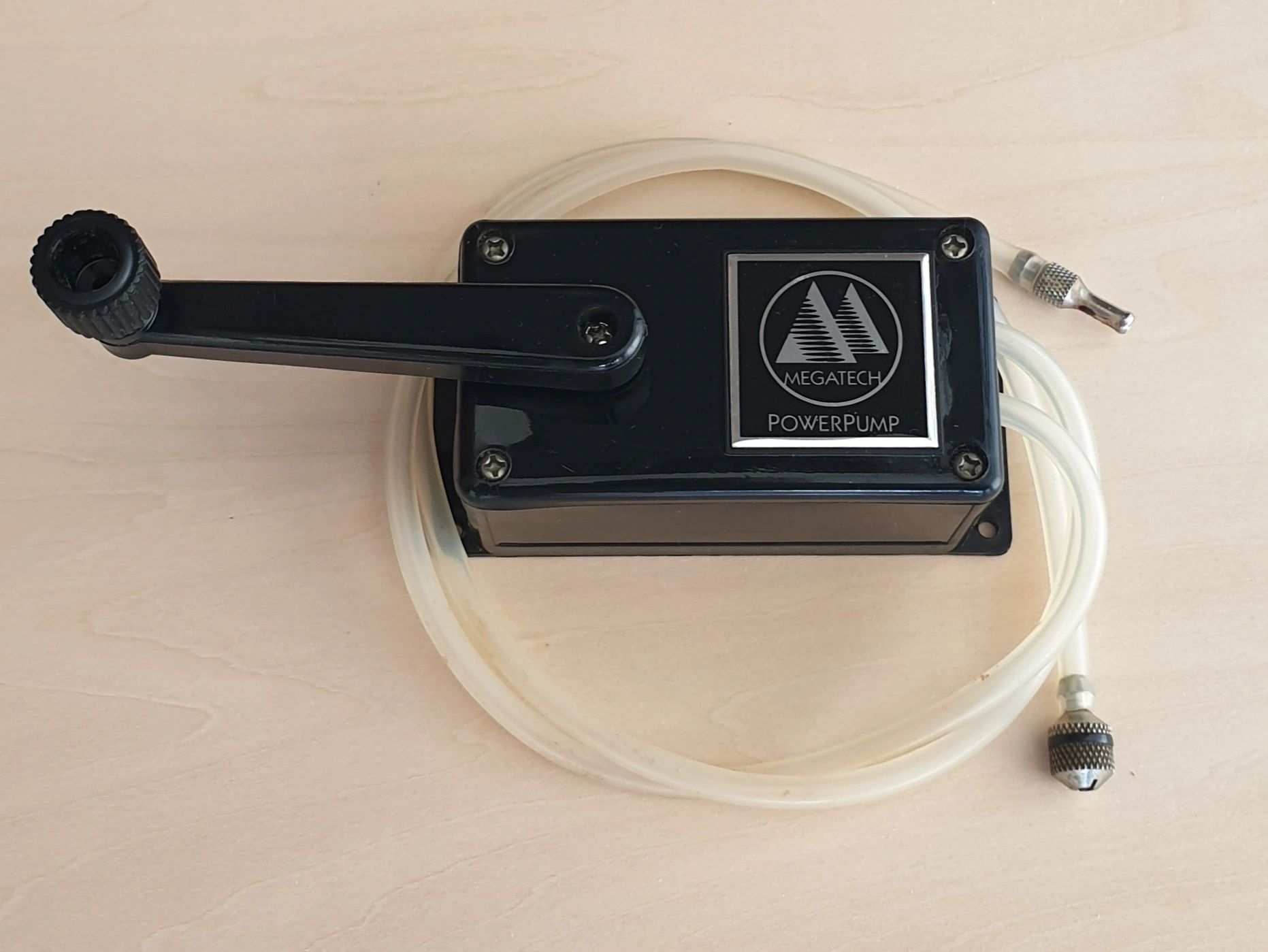 HAND CRANK FUEL PUMP